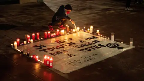 Acto de repulsa por una primera víctima de violencia machista. Acto de repulsa por una primera víctima de violencia machista.