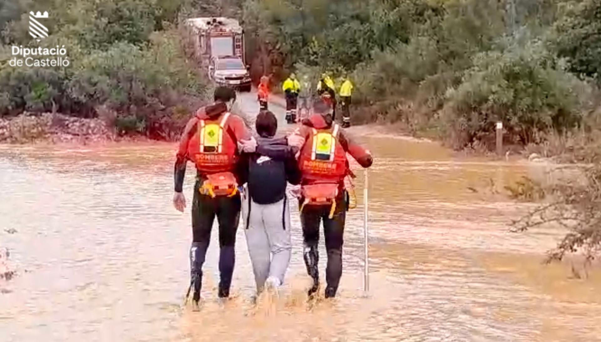 El temporal de lluvias seguirá hasta el sábado en el tercio norte y disminuirá el domingo El temporal de lluvias seguirá hasta el sábado en el tercio norte y disminuirá el domingo