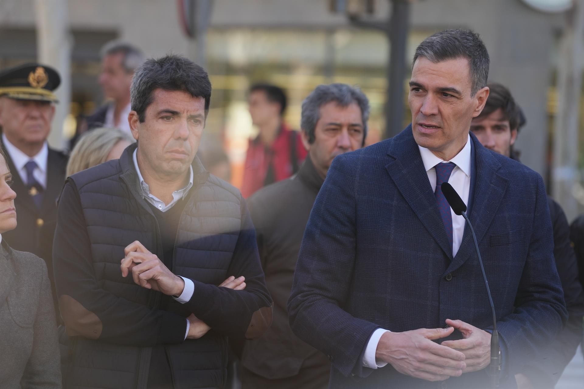 Carlos Mazón y Pedro Sánchez se reunirán el 4 de octubre en La Moncloa Carlos Mazón y Pedro Sánchez se reunirán el 4 de octubre en La Moncloa