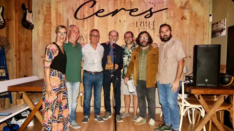 Xulio F Senra recolleu o premio Millo e Pérez Jácome non acudíu para recibir o Carozo Xulio F Senra recolleu o premio Millo e Pérez Jácome non acudíu para recibir o Carozo