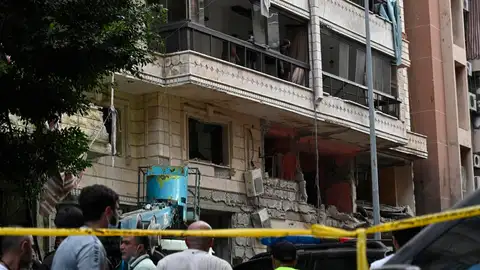 Hezbolá confirma la muerte de 14 de sus miembros en el bombardeo de Israel sobre Beirut Hezbolá confirma la muerte de 14 de sus miembros en el bombardeo de Israel sobre Beirut