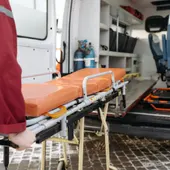 Imagen de archivo de una ambulancia Imagen de archivo de una ambulancia