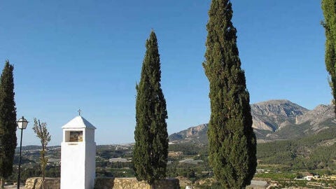 Callosa firma el acta de replanteo de las obras de la zona verde del Calvario