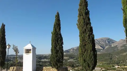 Callosa firma el acta de replanteo de las obras de la zona verde del Calvario Callosa firma el acta de replanteo de las obras de la zona verde del Calvario
