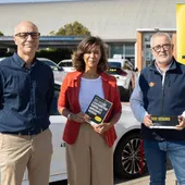 La consejera de Servicios Sociales en la presentación de Taxis Seguros con los representantes del sector La consejera de Servicios Sociales en la presentación de Taxis Seguros con los representantes del sector
