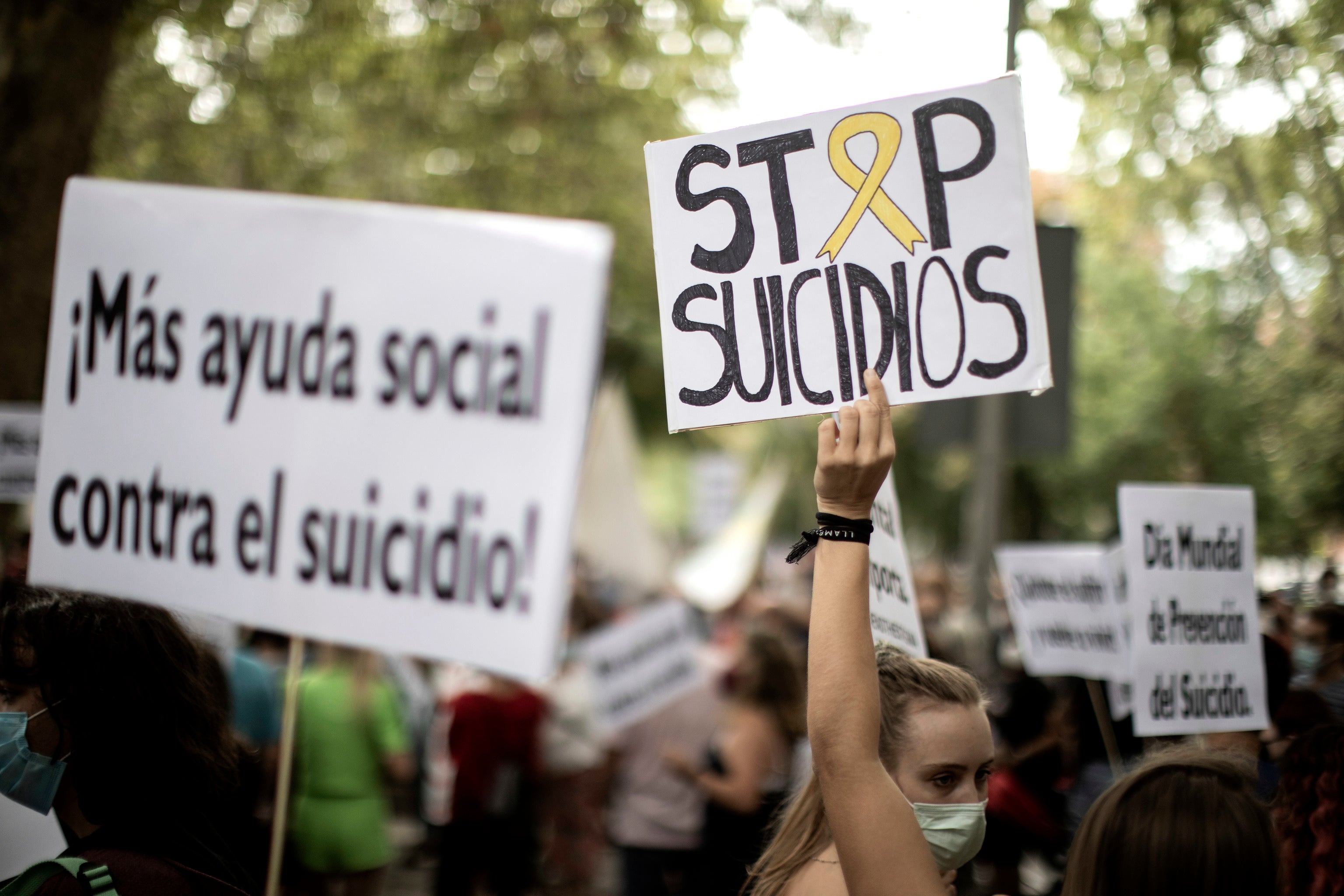Stop a la mayor causa de muerte en España, los suicidios. Stop a la mayor causa de muerte en España, los suicidios.