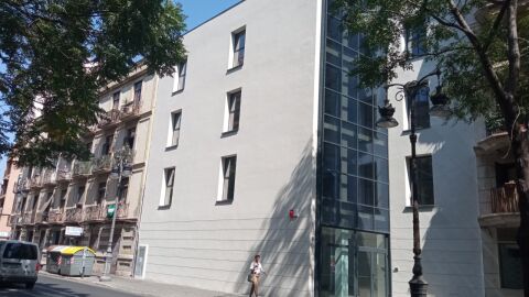 Fachada del edficio recayente a Guillem de Castro