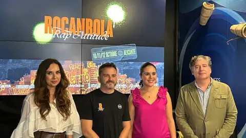 De izquierda a derecha Ana Poquet, Jorge Villar, Nayma Beldjilali y Martín Sanz De izquierda a derecha Ana Poquet, Jorge Villar, Nayma Beldjilali y Martín Sanz