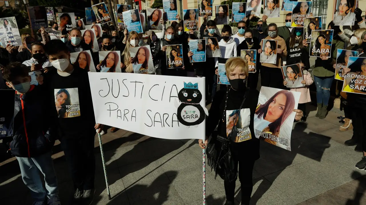 Concentración de personas pidiendo justicia para Sara Gómez en enero de 2022 Concentración de personas pidiendo justicia para Sara Gómez en enero de 2022