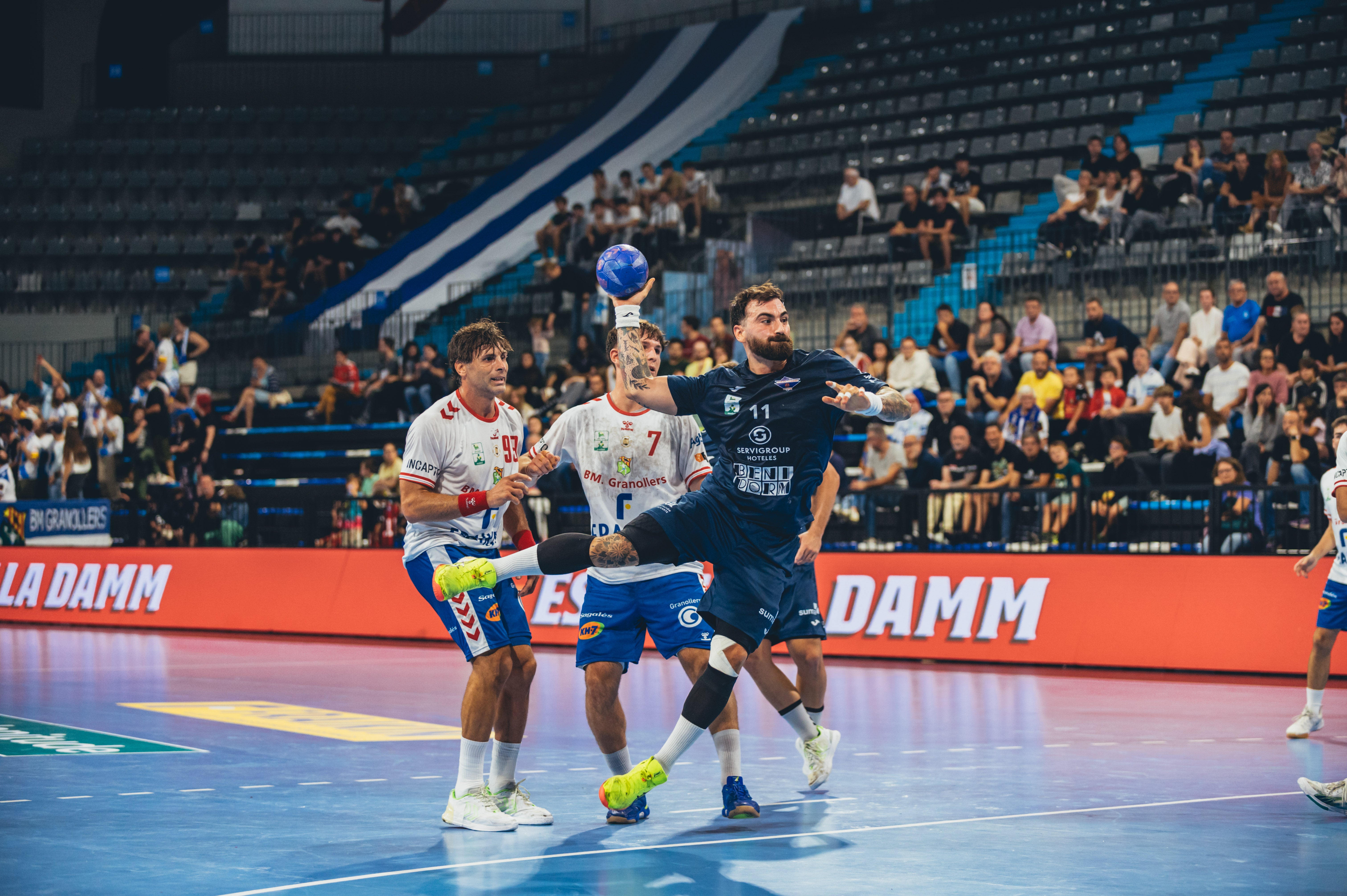 El Servigroup Balonmano Benidorm cae frente al Granollers por 37-31 El Servigroup Balonmano Benidorm cae frente al Granollers por 37-31