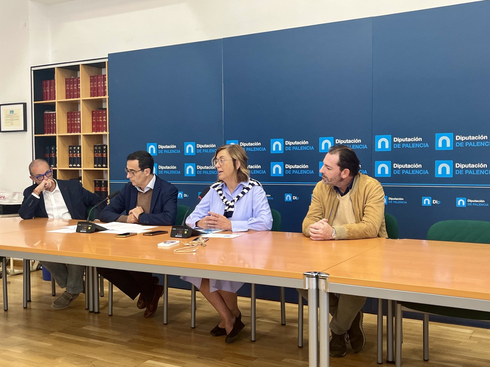 Las actividades de Acción Social Comunitaria desarrolladas por la Diputación de Palencia llegarán este año a más de 5.300 usuarios Las actividades de Acción Social Comunitaria desarrolladas por la Diputación de Palencia llegarán este año a más de 5.300 usuarios