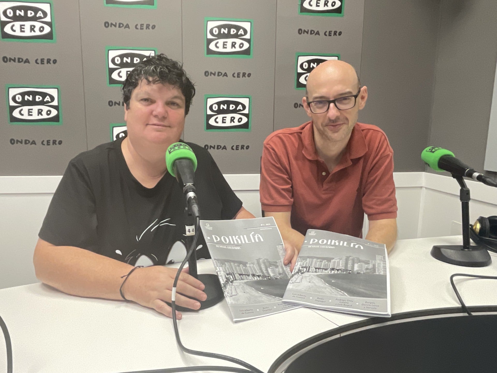'Poikilía'', la nueva revista literaria de la Asociación Párrafos y Viñetas de Benidorm 'Poikilía'', la nueva revista literaria de la Asociación Párrafos y Viñetas de Benidorm