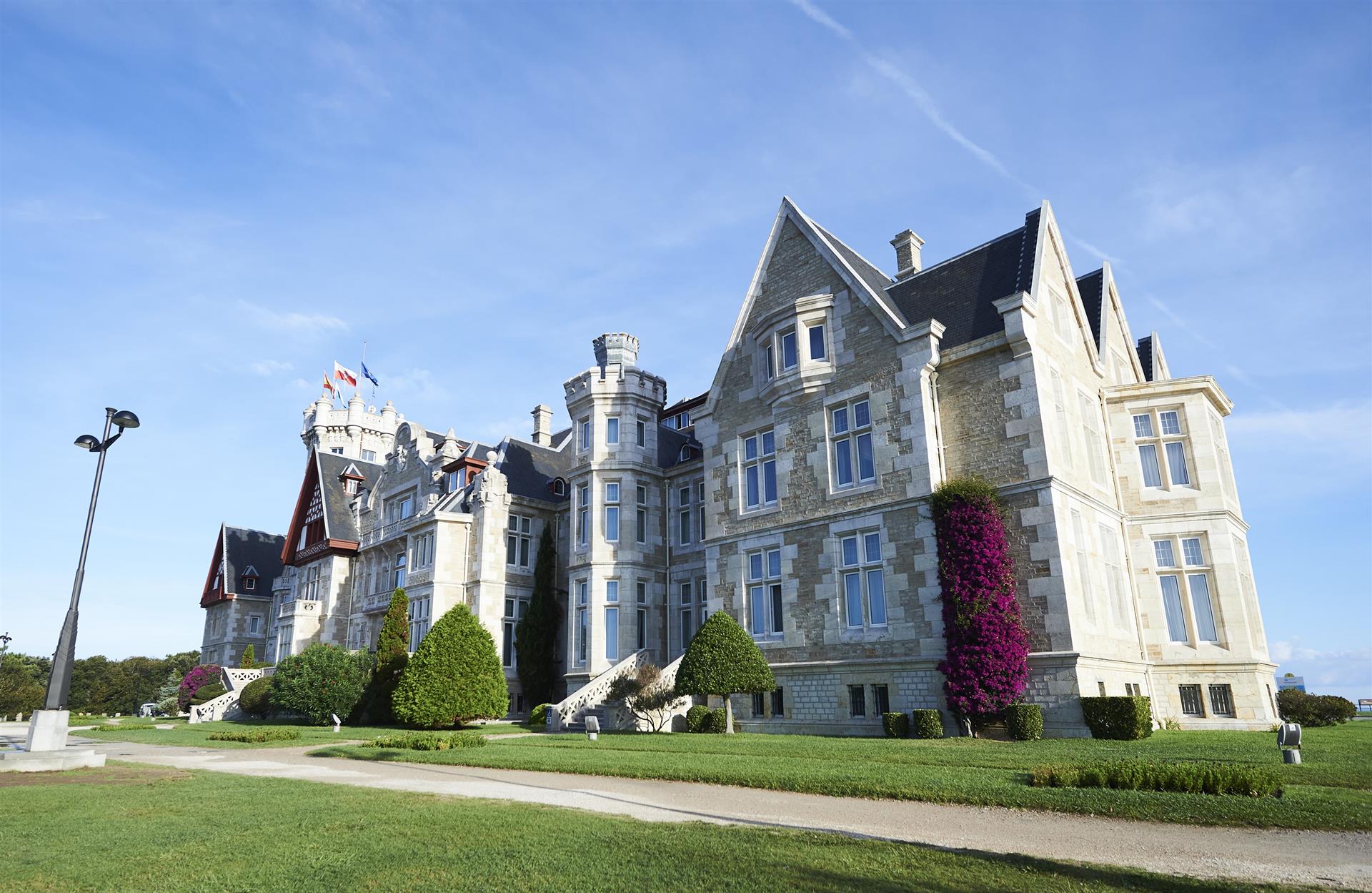 La Conferencia de Presidentes abordará financiación autonómica, migración, vivienda y sanidad La Conferencia de Presidentes abordará financiación autonómica, migración, vivienda y sanidad