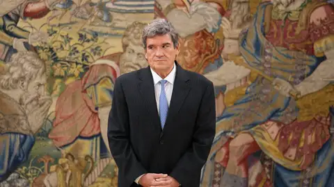 Escrivá impulsa un cambio regulatorio en el Banco de España para reforzar su independencia Escrivá impulsa un cambio regulatorio en el Banco de España para reforzar su independencia