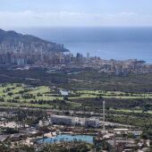 Benidorm, elegido por la Comisión Europea como finalista al premio ‘Pionero Verde del Turismo Inteligente 2025’ 