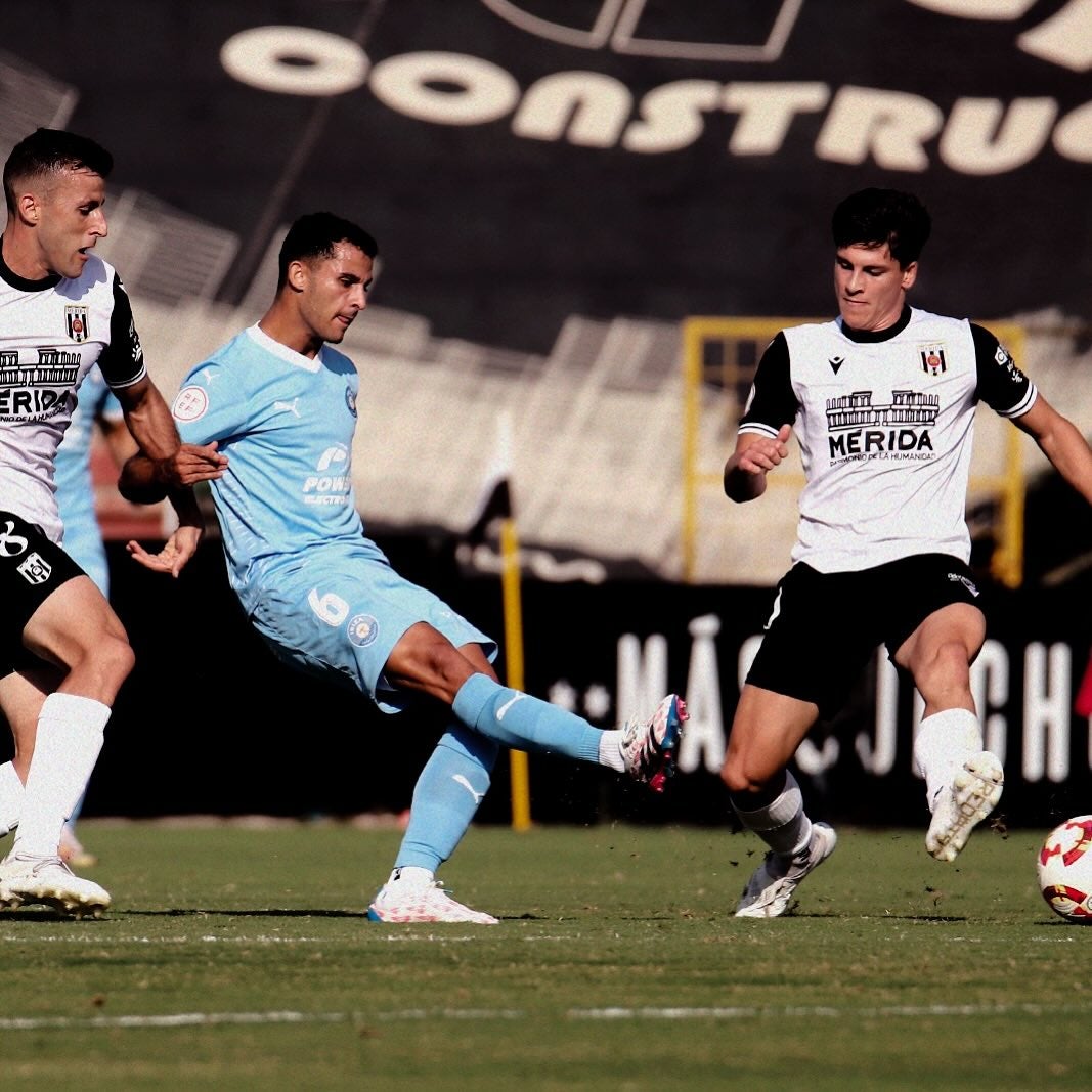 La UD Ibiza suma su primera derrota de la temporada frente a la AD Mérida La UD Ibiza suma su primera derrota de la temporada frente a la AD Mérida