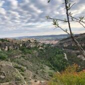 Vista de Cuenca desde una de las rutas senderistas que se proponen