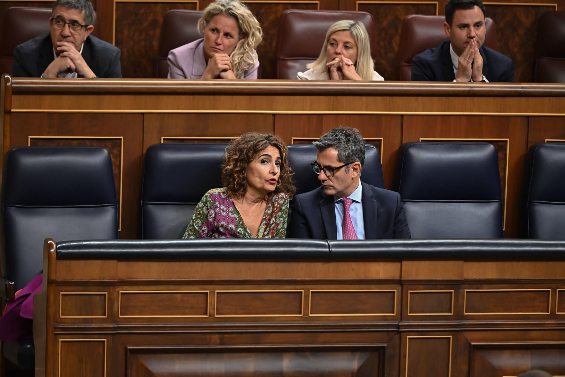 El Gobierno confirma los contactos con Junts para aprobar la senda de déficit: "No tenemos prisa" El Gobierno confirma los contactos con Junts para aprobar la senda de déficit: "No tenemos prisa"