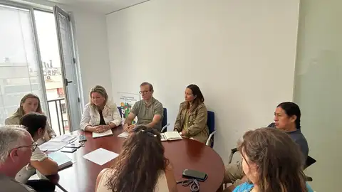 Imagen de la reunión entre los comerciantes y el consistorio Imagen de la reunión entre los comerciantes y el consistorio