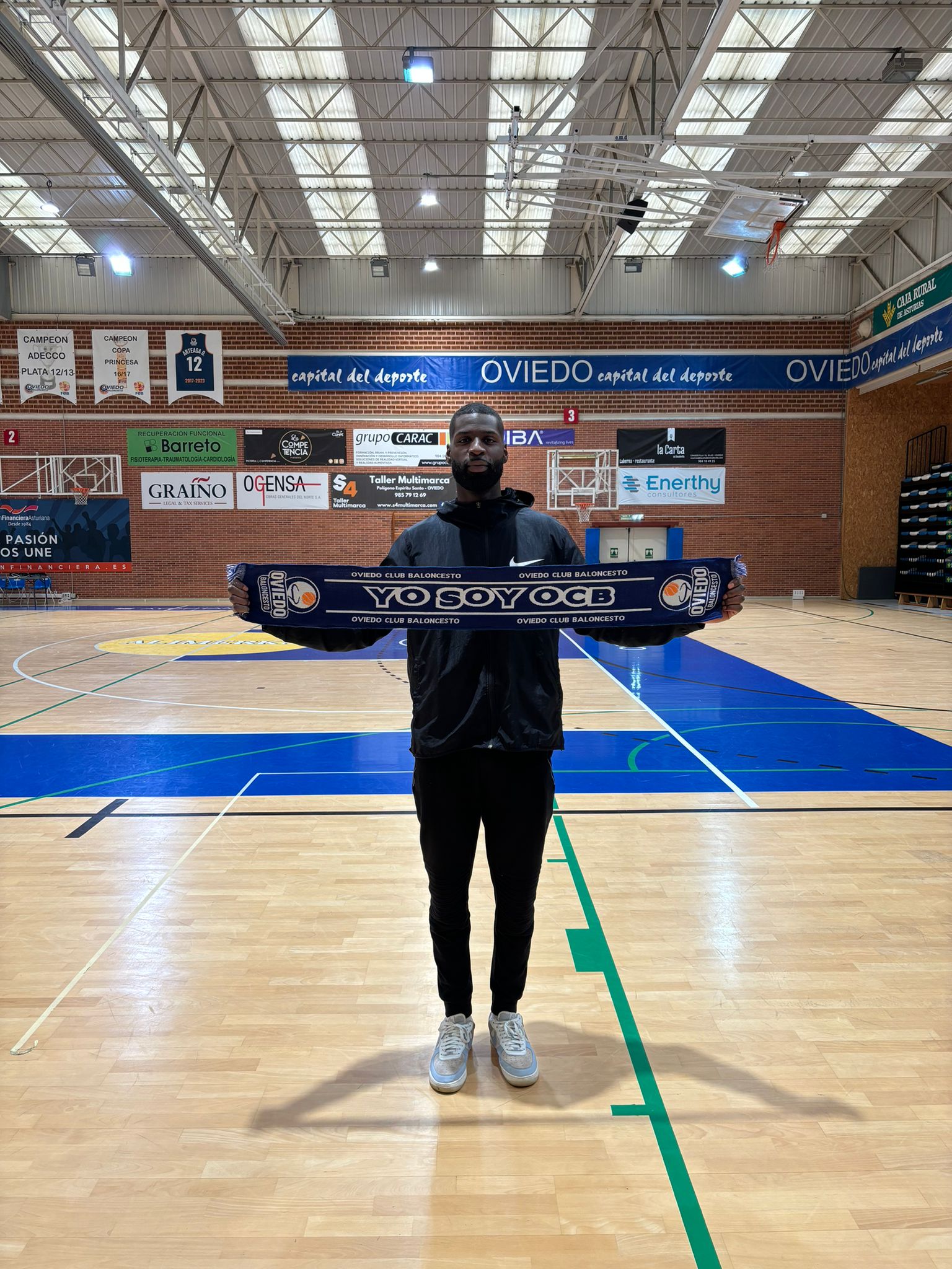 Kevin Bercy apuntala al Alimerka Kevin Bercy apuntala al Alimerka