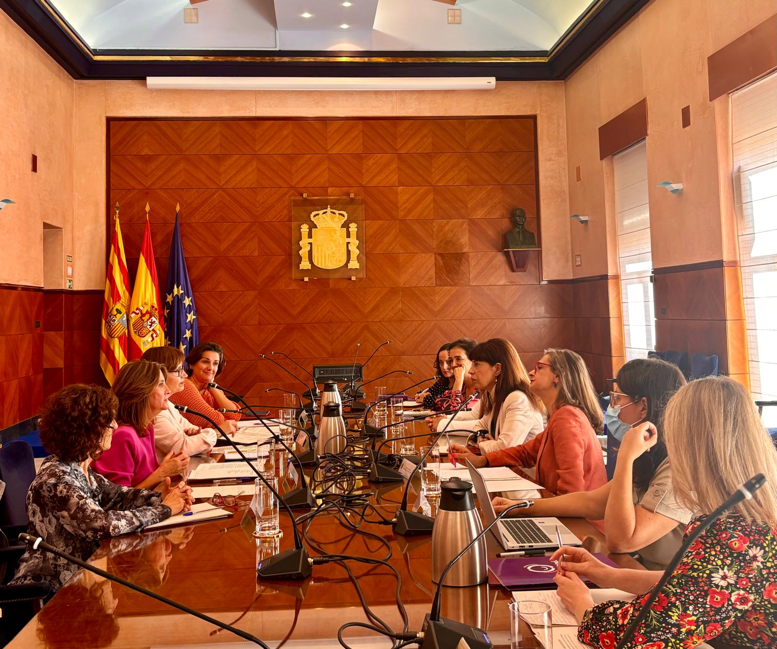 Igualdad pide acelerar la apertura del centro para víctimas de violencia machista de Zaragoza Igualdad pide acelerar la apertura del centro para víctimas de violencia machista de Zaragoza