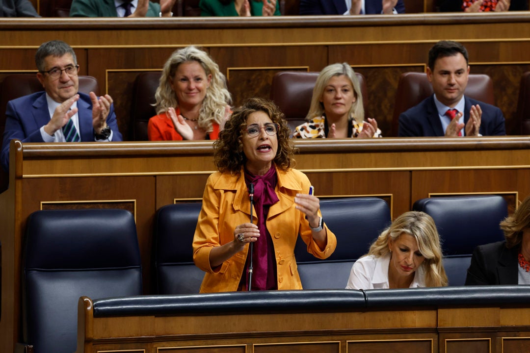 Montero asegura que "este Gobierno va a seguir trabajando" hasta presentar unos nuevos Presupuestos Montero asegura que "este Gobierno va a seguir trabajando" hasta presentar unos nuevos Presupuestos