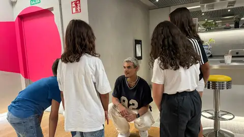 Asier, Sergio, Paula y Rocío, con Abraham Mateo Asier, Sergio, Paula y Rocío, con Abraham Mateo