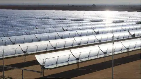 La plantilla de la Termosolar de Navalvillar de Pela se concentra este miércoles para pedir a la empresa cambios en política salarial La plantilla de la Termosolar de Navalvillar de Pela se concentra este miércoles para pedir a la empresa cambios en política salarial