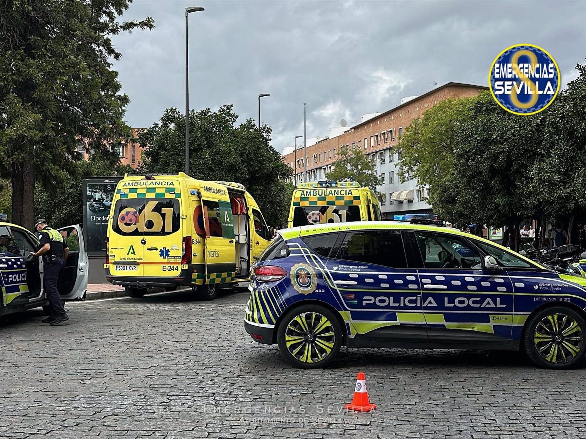 Fallece un varón de 52 años atropellado por un camión en la plaza de San Martín de Porres Fallece un varón de 52 años atropellado por un camión en la plaza de San Martín de Porres