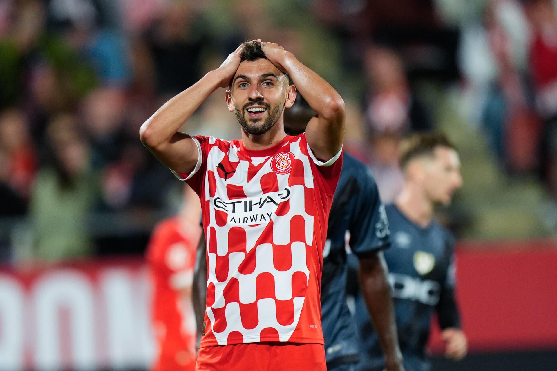 El Girona acusa la falta de puntería ante el Rayo El Girona acusa la falta de puntería ante el Rayo