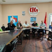 Representantes de CIG e UGT na presentación das mobilizacións Representantes de CIG e UGT na presentación das mobilizacións