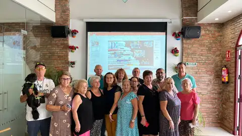 'Prensa sin edad' en el Centro de Participación Activa 'Prensa sin edad' en el Centro de Participación Activa