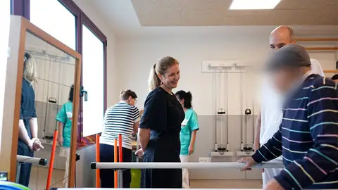 Torrejón de Ardoz dispone ya de un nuevo Centro de Día público con capacidad para atender a 25 mayores Ana Dávila inaugura el nuevo Centro de Día público para mayores de Torrejón de Ardoz