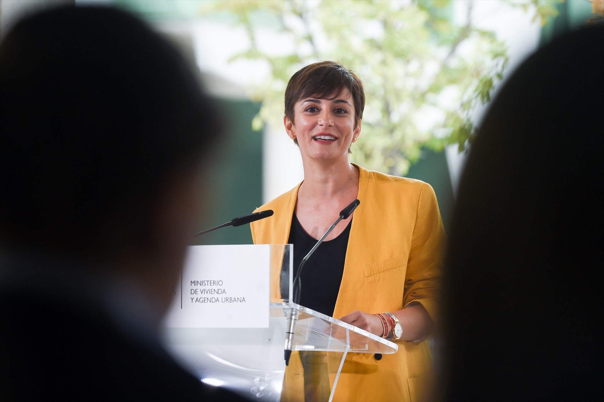 El ataque de Sumar a la ministra de Vivienda tras sus palabras sobre los propietarios: "Un insulto a la inteligencia" El ataque de Sumar a la ministra de Vivienda tras sus palabras sobre los propietarios: "Un insulto a la inteligencia"