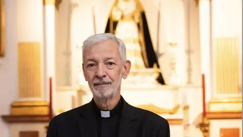 Cartelista y pregonero de la Semana Santa de Málaga para 2025 Cartelista y pregonero de la Semana Santa de Málaga para 2025