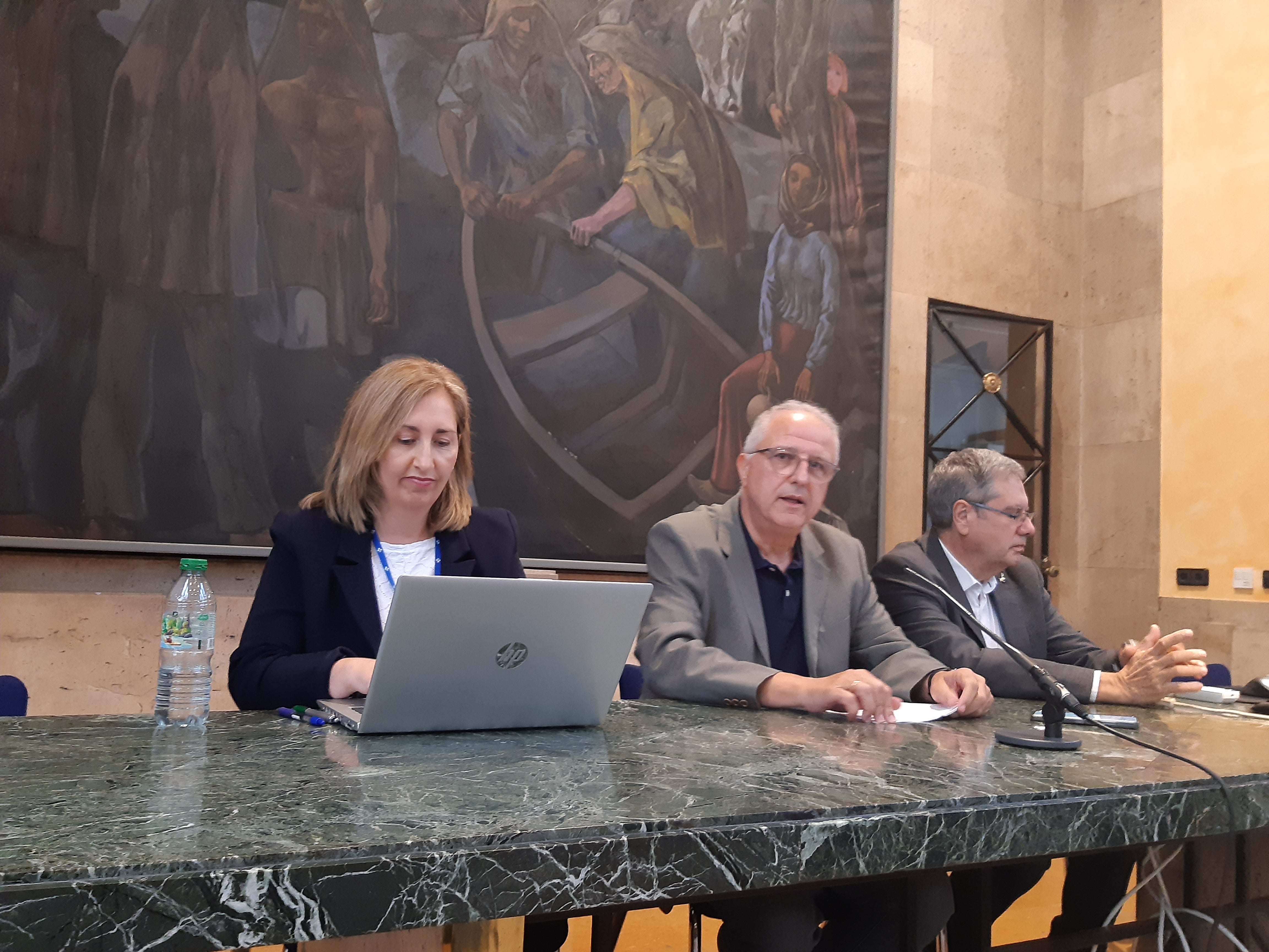 La campaña de gripe y covid empieza el lunes 30 para ancianos en residencias y el 7 para el resto de la población diana La campaña de gripe y covid empieza el lunes 30 para ancianos en residencias y el 7 para el resto de la población diana