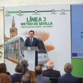 El presidente de la Junta Juanma Moreno interviene en el acto de colocación de la primera piedra del primer subtramo del tramo norte de la línea tres del metro 