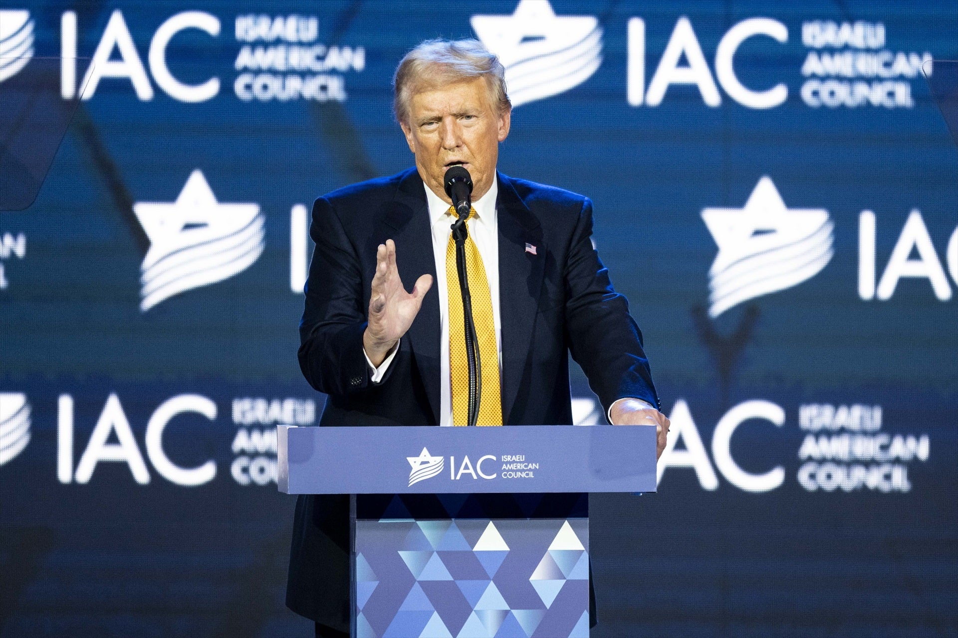 Donald Trump: "Zelenski es el mejor vendedor de la historia" Donald Trump: "Zelenski es el mejor vendedor de la historia"