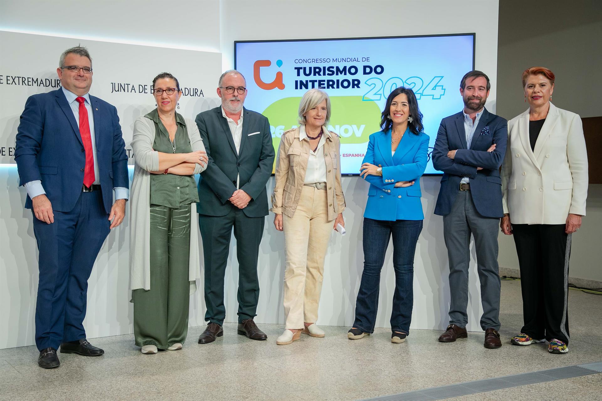 El I Congreso Mundial de Turismo de Interior reunirá del 26 al 28 de noviembre en Cáceres a 500 participantes de 15 países El I Congreso Mundial de Turismo de Interior reunirá del 26 al 28 de noviembre en Cáceres a 500 participantes de 15 países