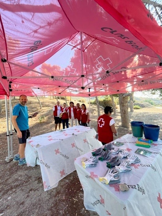 L’Aljub y Cruz Roja organizan una acción de limpieza en el pantano dentro de la campaña ‘Gotas de realidad’ L’Aljub y Cruz Roja organizan una acción de limpieza en el pantano dentro de la campaña ‘Gotas de realidad’