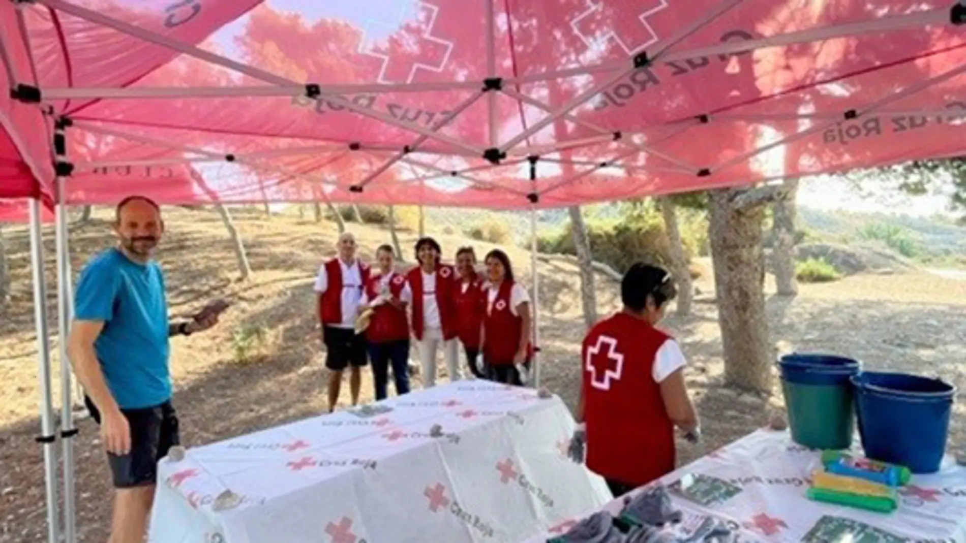 L’Aljub y Cruz Roja organizan una acción de limpieza en el pantano dentro de la campaña ‘Gotas de realidad’. L’Aljub y Cruz Roja organizan una acción de limpieza en el pantano dentro de la campaña ‘Gotas de realidad’.