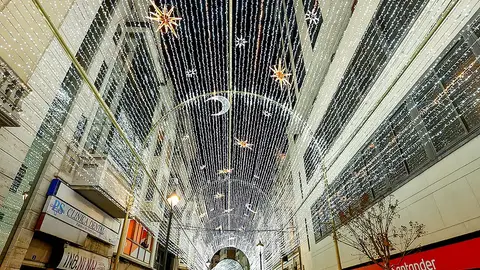 El túnel luminoso volverá con la Navidad al centro de la ciudad El túnel luminoso volverá con la Navidad al centro de la ciudad