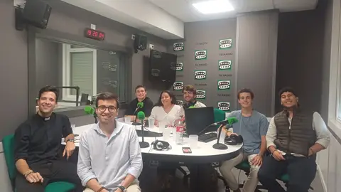 Voluntarios de "la dele" nos hablan de la 29 peregrinación a Gudalupe Voluntarios de "la dele" nos hablan de la 29 peregrinación a Gudalupe