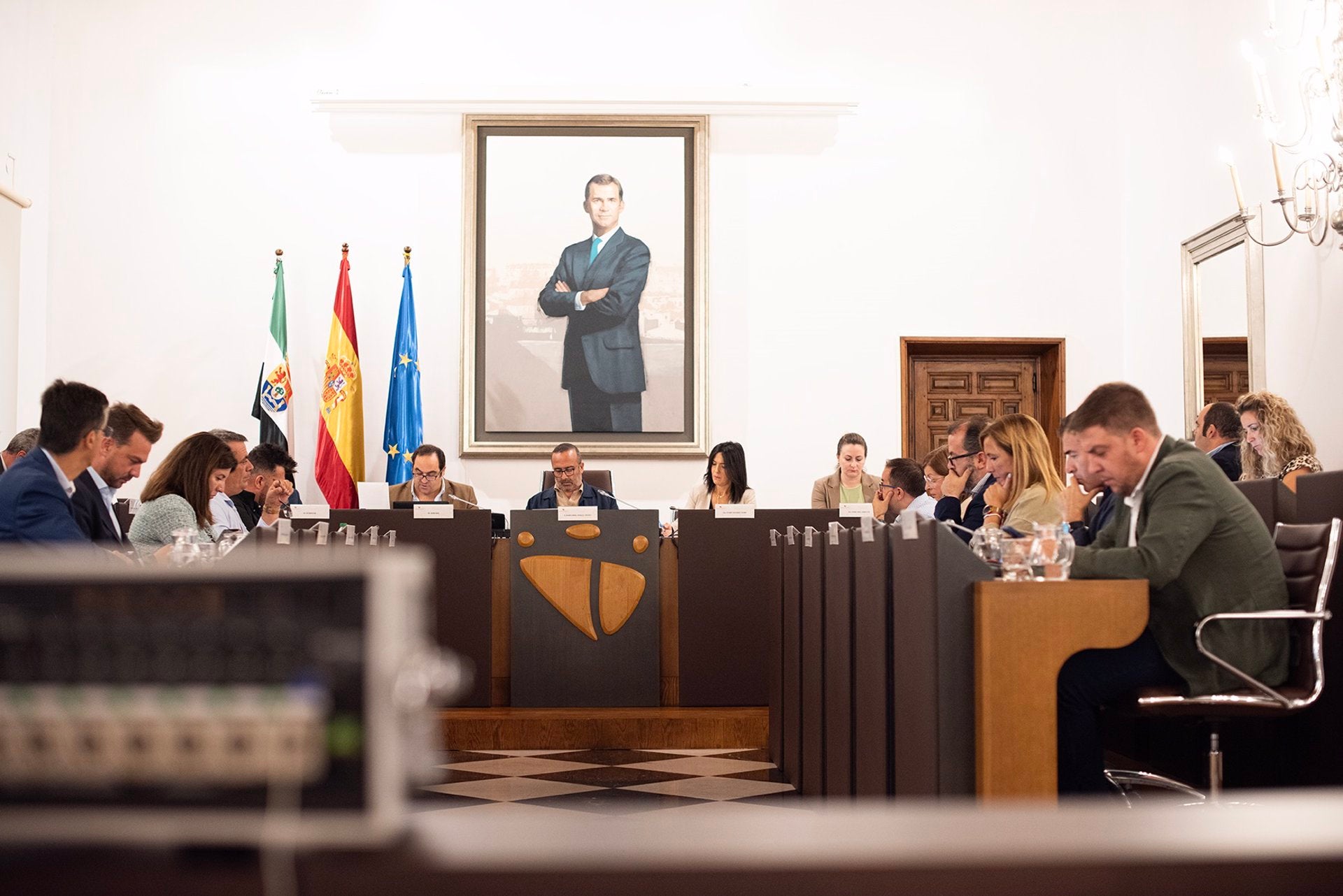 Dos millones de euros destinados a municipios y asociaciones de la provincia de Cáceres Dos millones de euros destinados a municipios y asociaciones de la provincia de Cáceres