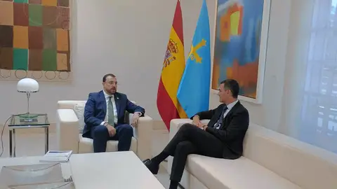 Barbón "no va contra nadie" en relación al pacto singular de fiscalidad de Cataluña Barbón "no va contra nadie" en relación al pacto singular de fiscalidad de Cataluña