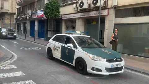 Un joven de apenas 20 años fallece debido a un infarto en plena calle en Villajoyosa Un joven de apenas 20 años fallece debido a un infarto en plena calle en Villajoyosa