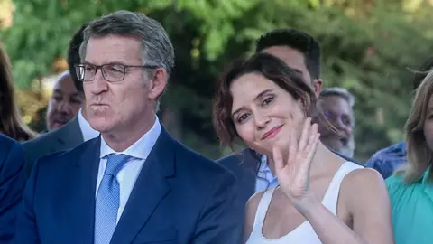 El Gobierno de Ayuso marca distancia con Feijóo en la reducción de jornada: "totalmente en contra" El Gobierno de Ayuso marca distancia con Feijóo en la reducción de jornada: "totalmente en contra"