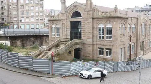 Sintonía entre administracións e partidos para desbloquear a Praza de Abastos de Ourense Sintonía entre administracións e partidos para desbloquear a Praza de Abastos de Ourense