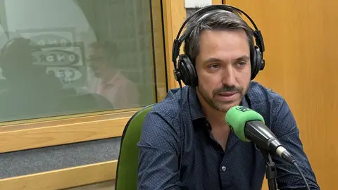 Dr. Leandro Reina Dr. Leandro Reina