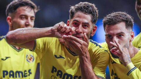 Ayoze celebra uno de sus goles ante el Espanyol